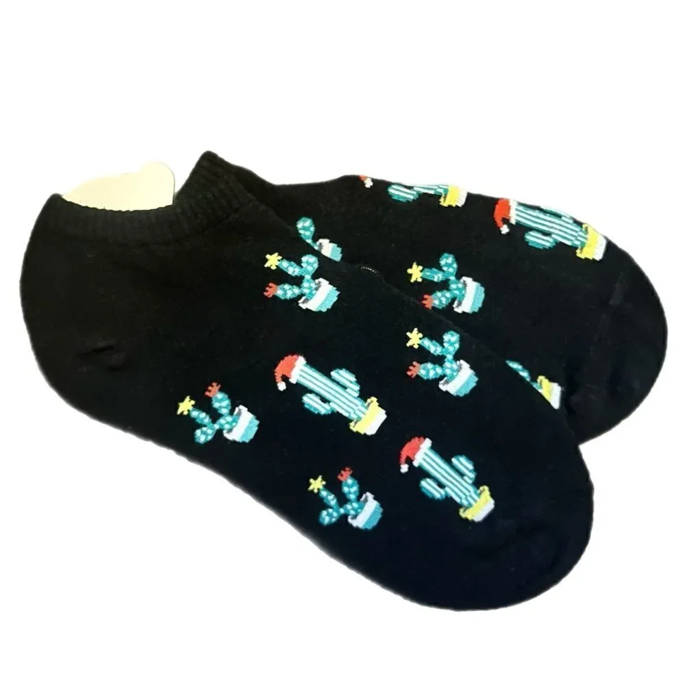 Holiday 5-Pack No-Show Socks NWOT